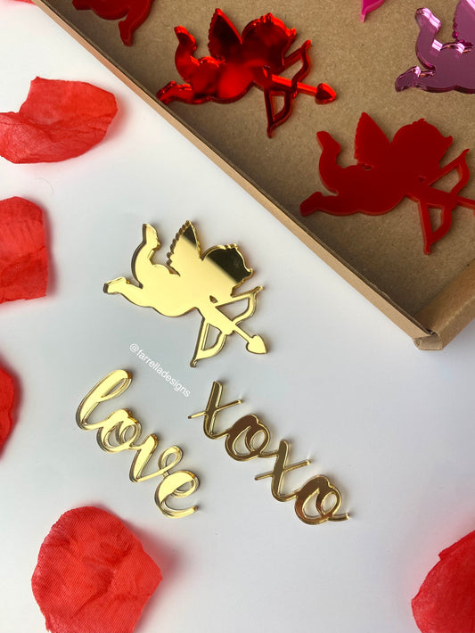 xoxo cupcake charm